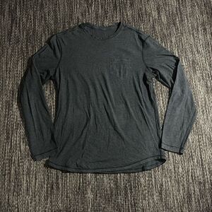 Lululemon Long Sleeve Front Pocket Men’s Size Large